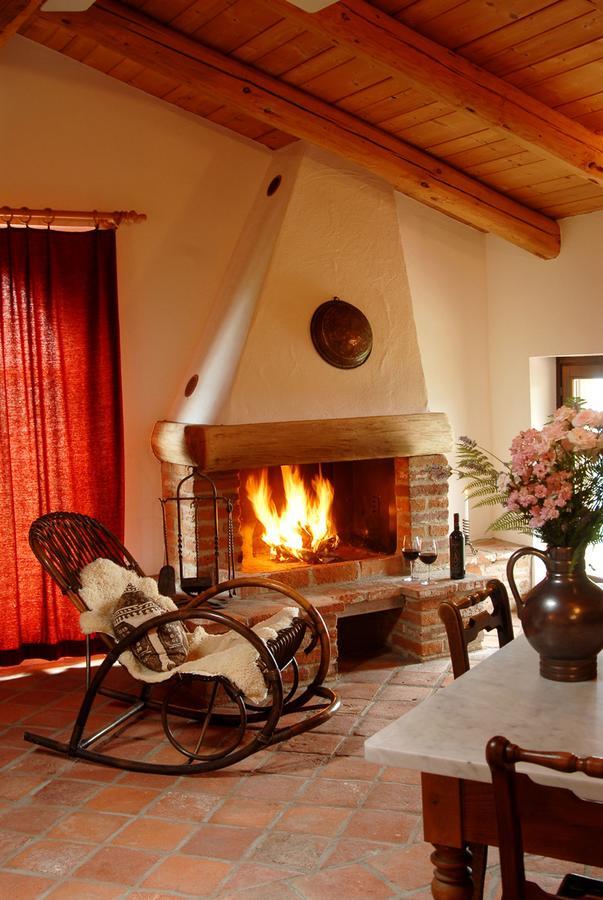 Agriturismo Sondrea Синио Экстерьер фото